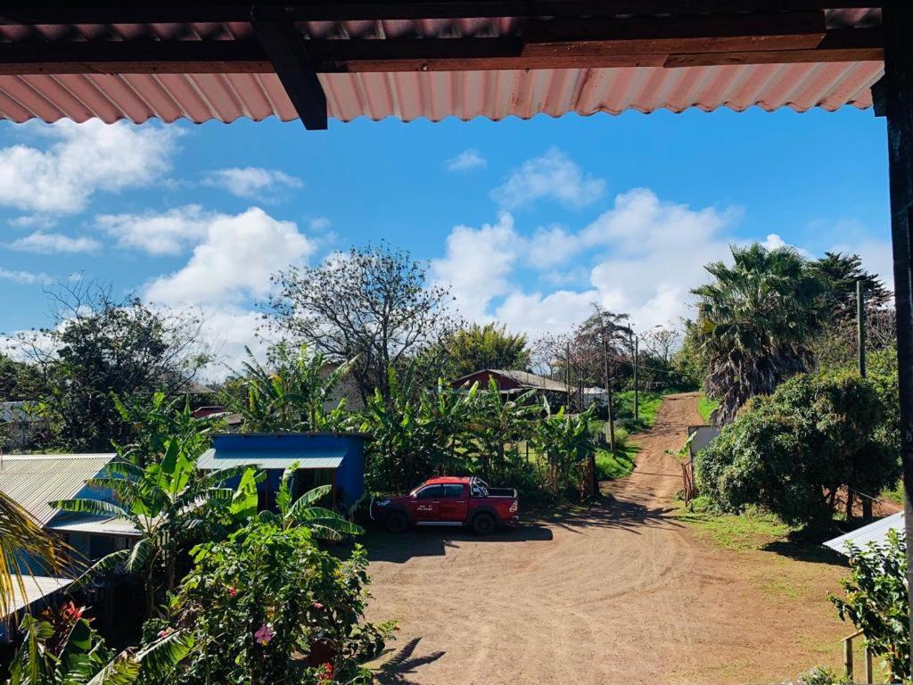Pua Vaenga Hostel Hanga Roa Exterior foto